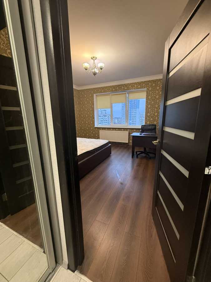 Оренда 1-кімнатної квартири 50 м², 265/2