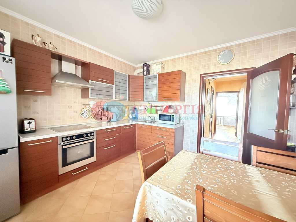 Продажа 3-комнатной квартиры 93 м², Маршала Тимошенко ул., 15Г