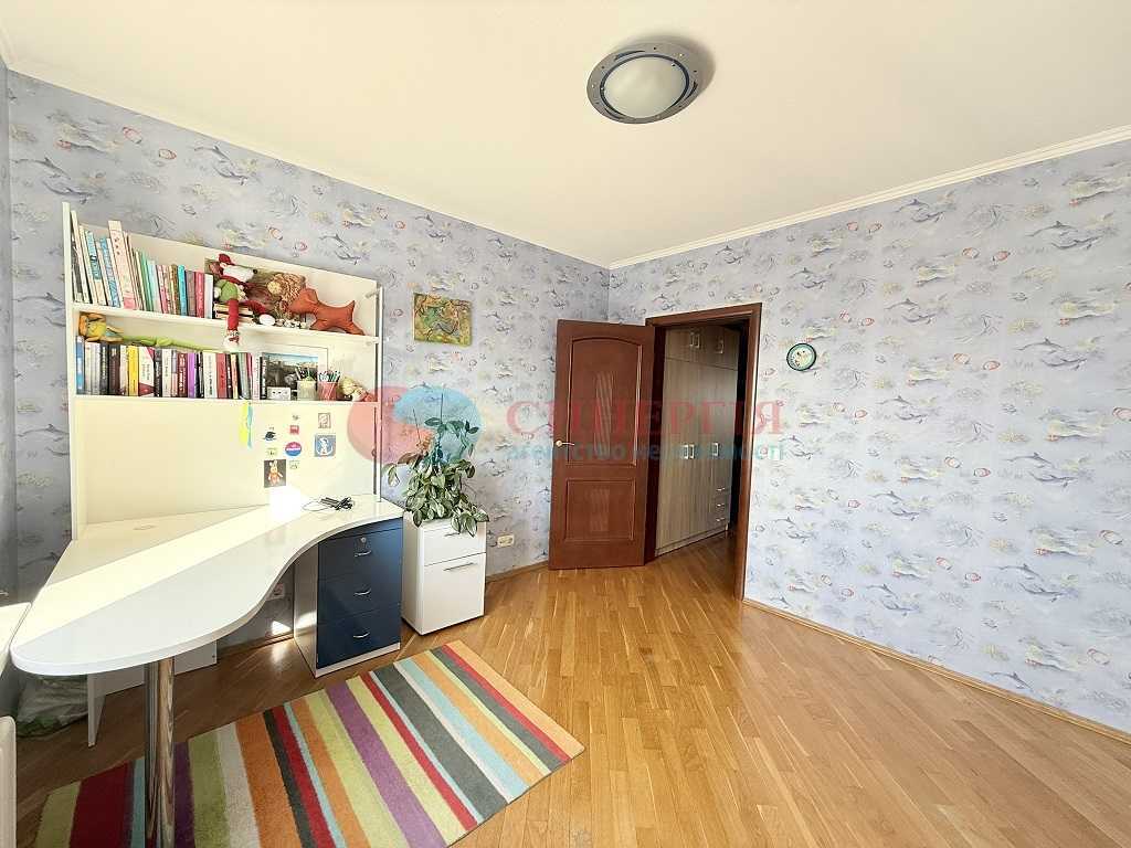 Продажа 3-комнатной квартиры 93 м², Маршала Тимошенко ул., 15Г