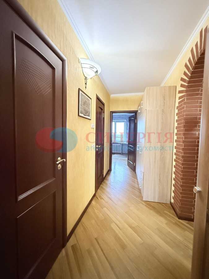 Продажа 3-комнатной квартиры 93 м², Маршала Тимошенко ул., 15Г