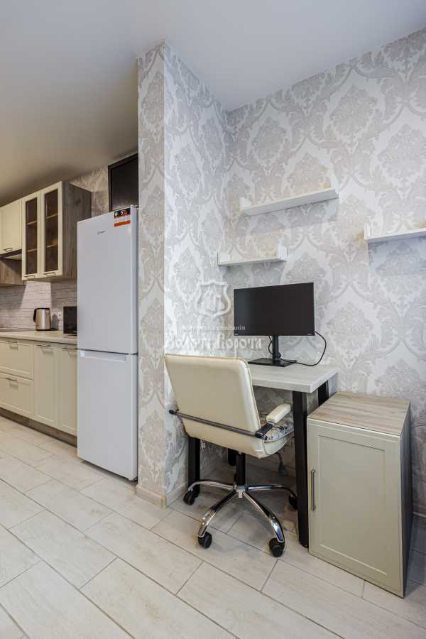 Продажа 1-комнатной квартиры 35.6 м², Владимира Брожка ул., 70