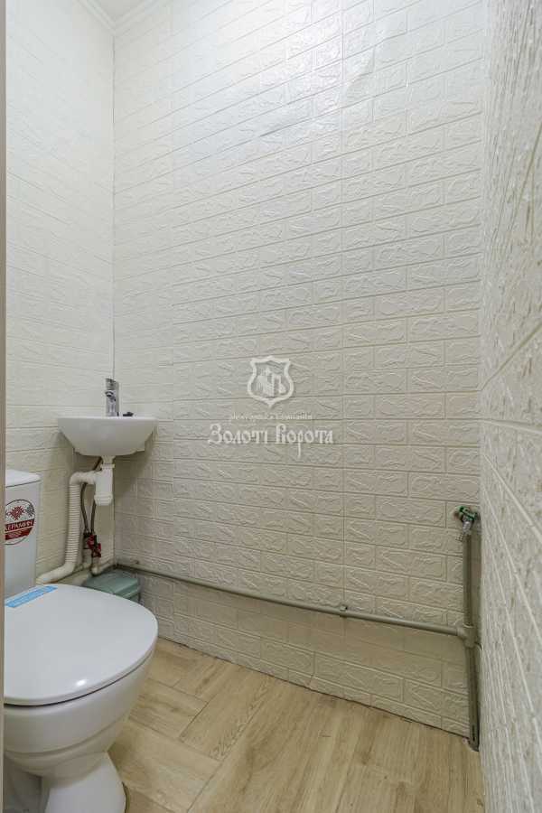 Продажа 1-комнатной квартиры 35.6 м², Владимира Брожка ул., 70