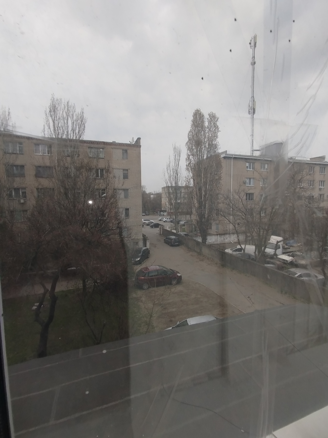 Продаж 3-кімнатної квартири 92 м², Осіння вул., 4А