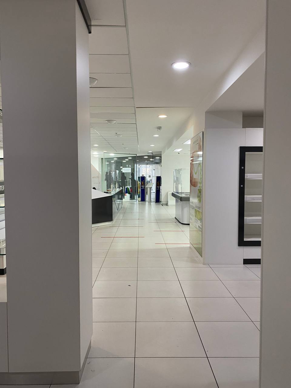 Продажа торгового помещения 711 м², Среднефонтанская ул., 19А