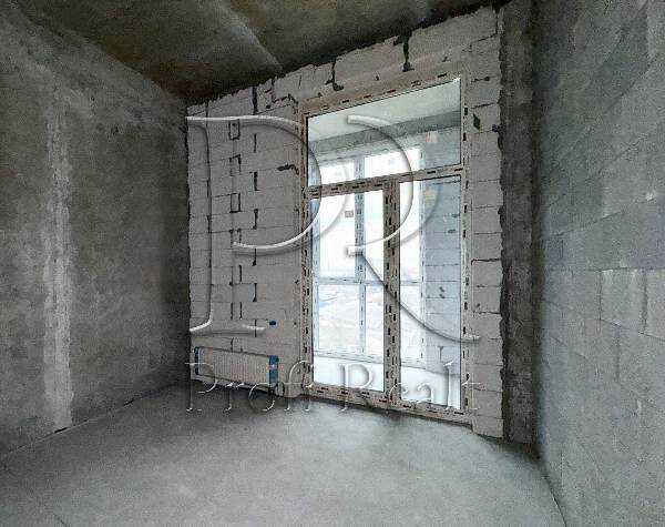 Продаж 3-кімнатної квартири 118 м², Салютна вул., 2