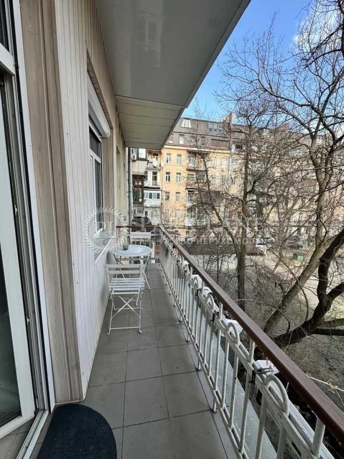 Продаж 3-кімнатної квартири 98 м², Ярославів Вал вул., 19