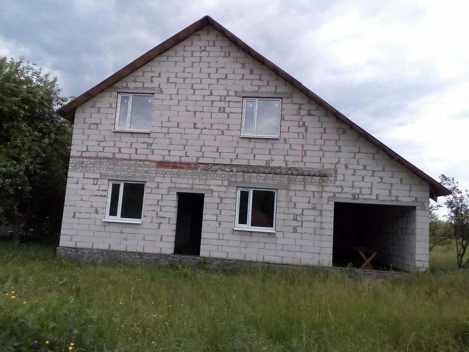Продаж будинку 180 м²