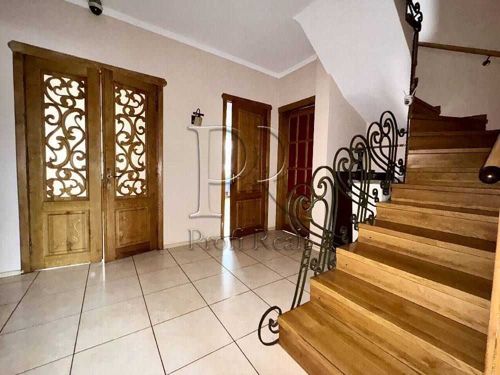 Продаж будинку 233 м², Івана Виговського вул.