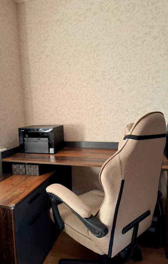Продаж 3-кімнатної квартири 52 м², Магнитогорская, 25