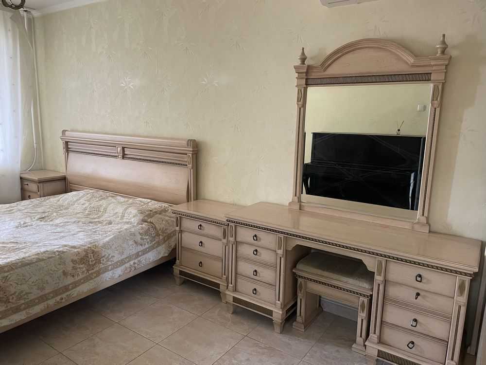 Оренда 2-кімнатної квартири 54 м², Набережна Перемоги вул., 140