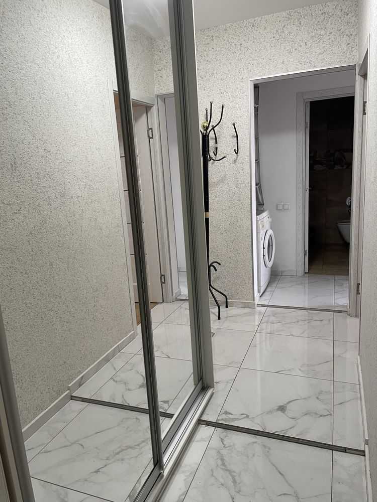 Оренда 2-кімнатної квартири 54 м², Набережна Перемоги вул., 140