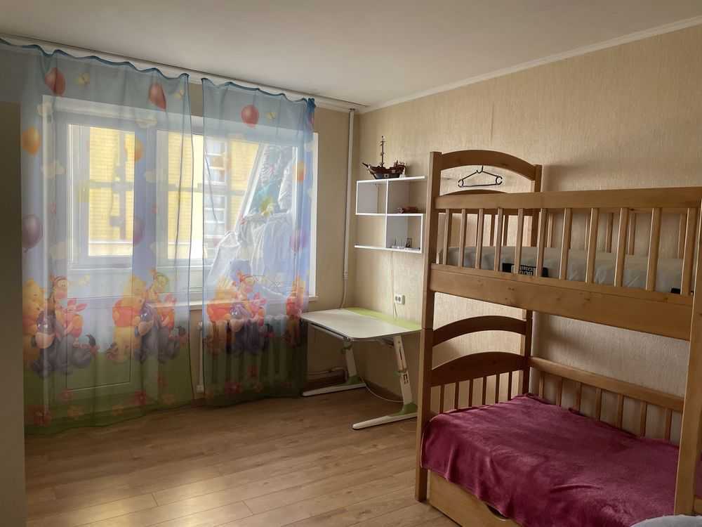 Оренда 2-кімнатної квартири 54 м², Набережна Перемоги вул., 140