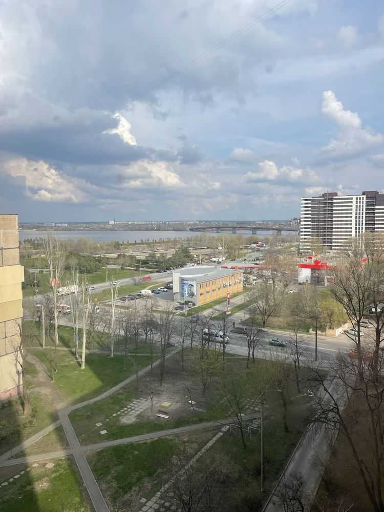 Оренда 2-кімнатної квартири 54 м², Набережна Перемоги вул., 140