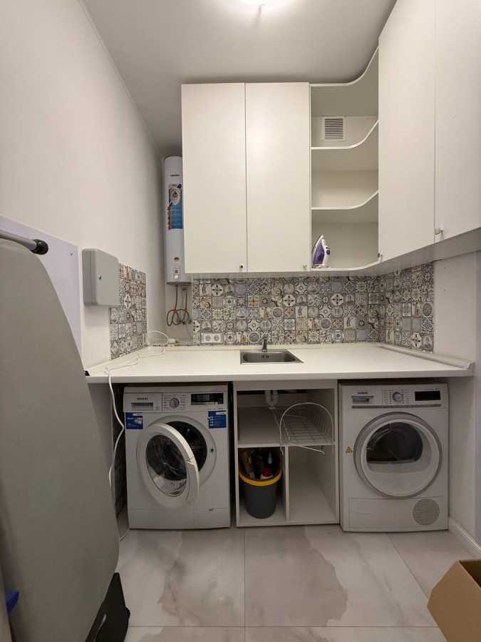 Аренда 4-комнатной квартиры 180 м², Михаила Драгомирова ул., 9