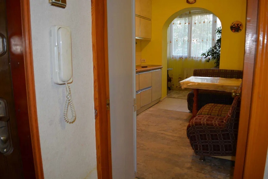 Продажа 3-комнатной квартиры 68 м², Линия 13-го Трамвая ул.