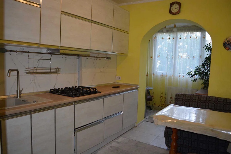 Продажа 3-комнатной квартиры 68 м², Линия 13-го Трамвая ул.