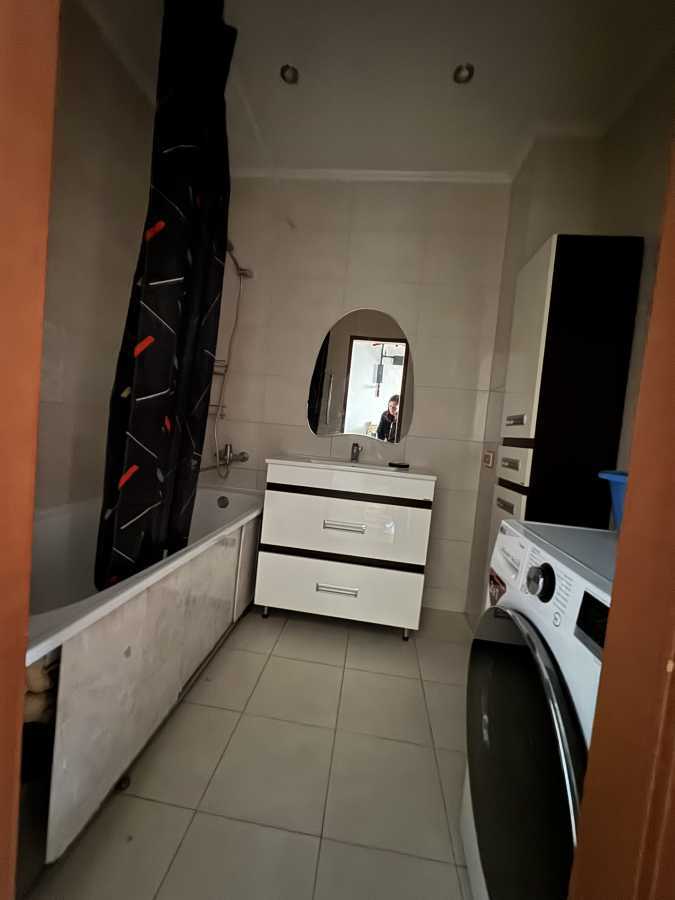 Продажа 3-комнатной квартиры 98.2 м², Григория Ващенко ул., 1