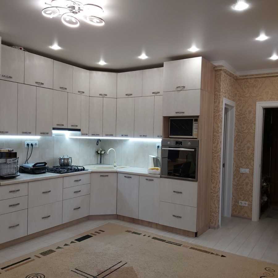 Продаж 2-кімнатної квартири 83 м², Вишнева вул., 16