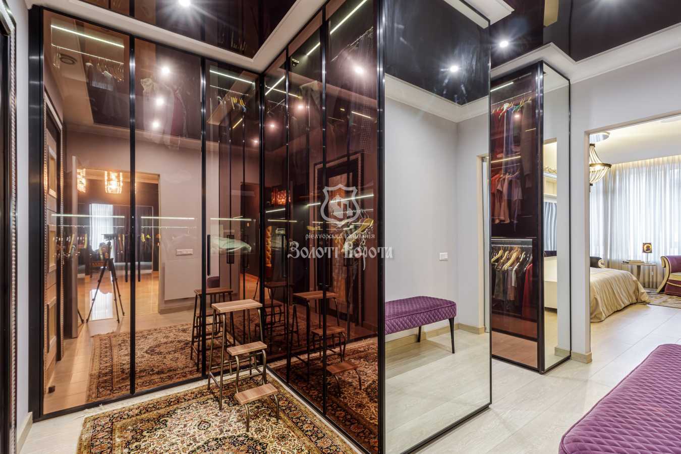 Продажа 5-комнатной квартиры 228 м², Саперное Поле ул., 3