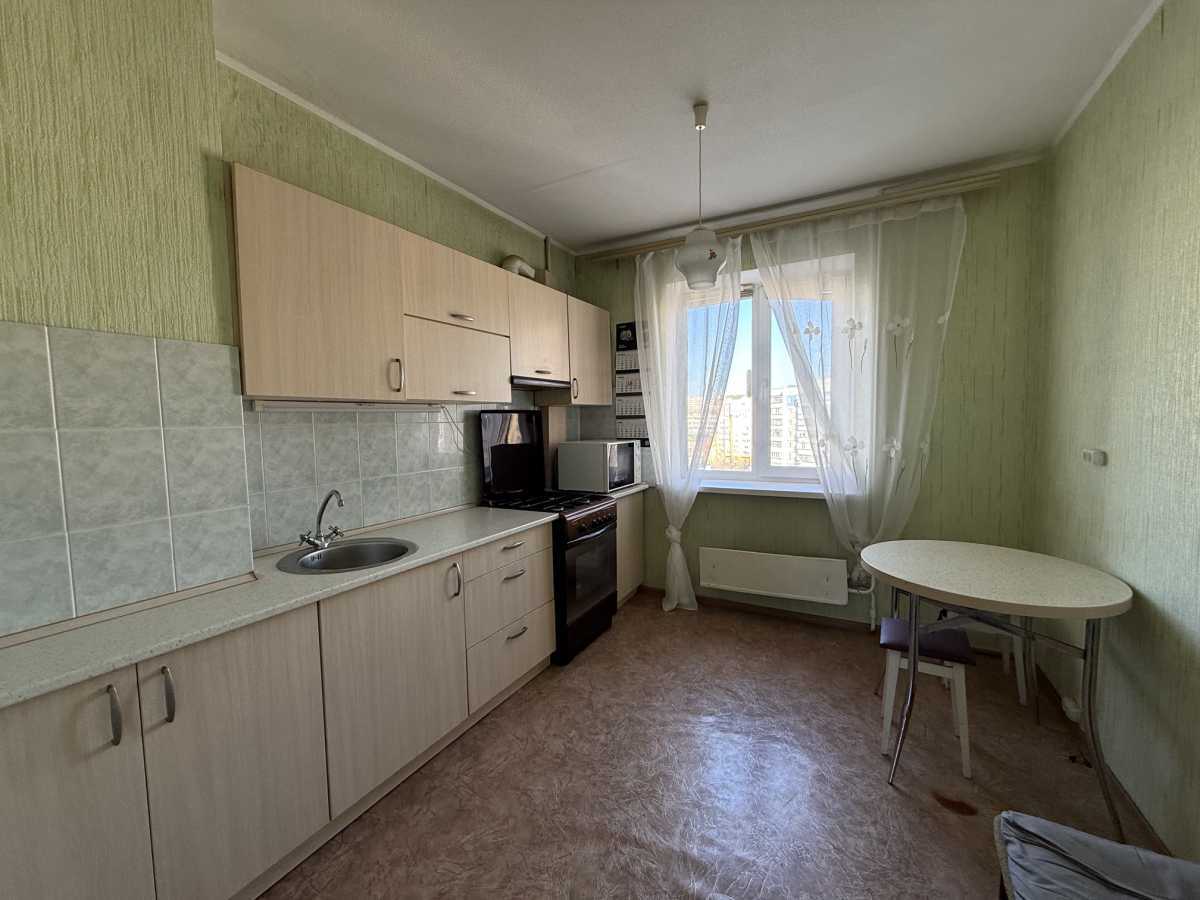 Продаж 3-кімнатної квартири 70 м², Симона Петлюри вул., 17А