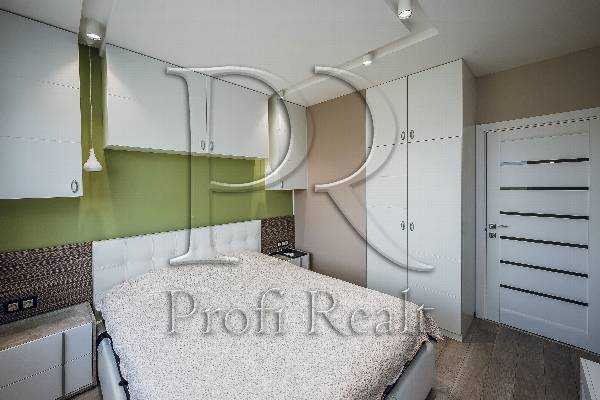 Продаж 1-кімнатної квартири 46 м², Набережно-Корчуватська вул., 27