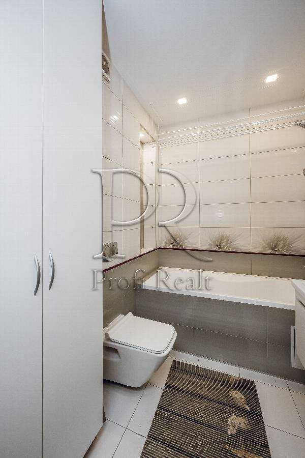 Продаж 1-кімнатної квартири 46 м², Набережно-Корчуватська вул., 27