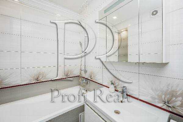 Продаж 1-кімнатної квартири 46 м², Набережно-Корчуватська вул., 27