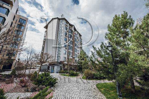 Продаж 1-кімнатної квартири 46 м², Набережно-Корчуватська вул., 27