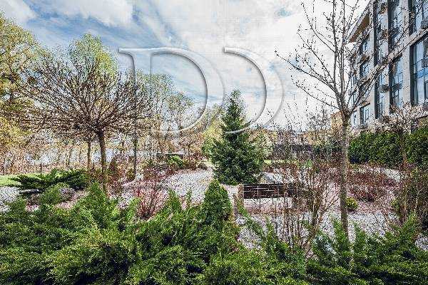 Продаж 1-кімнатної квартири 46 м², Набережно-Корчуватська вул., 27