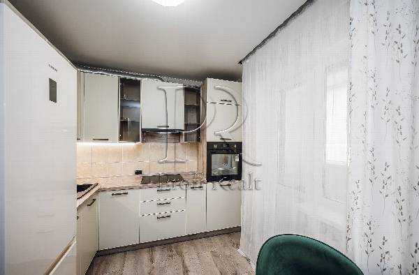 Продажа 2-комнатной квартиры 59 м², Новаторов ул., 22Б