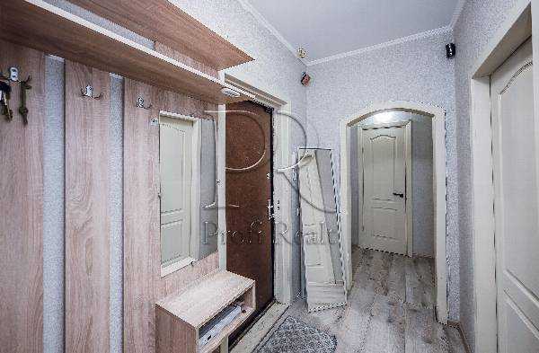 Продажа 2-комнатной квартиры 59 м², Новаторов ул., 22Б
