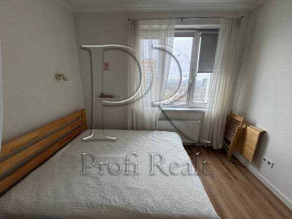 Продаж 1-кімнатної квартири 42 м², Юрія Шумського вул., 3Г