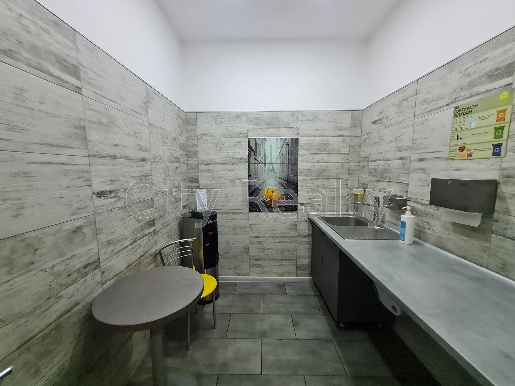 Оренда офісу 76 м², Шолуденка вул., 3