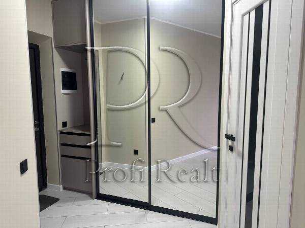 Продаж 1-кімнатної квартири 25 м², Героїв Небесної Сотні просп., 20/10