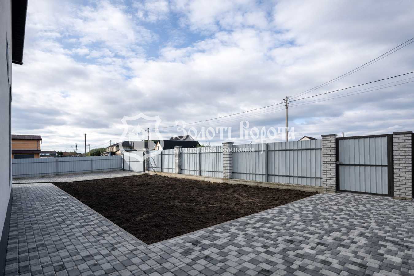 Продаж будинку 240 м², Василя Жукова вул., 8