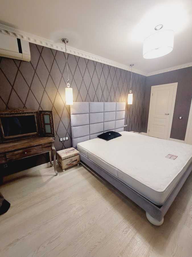 Аренда 3-комнатной квартиры 90 м², Василия Тютюнника ул., 22/26