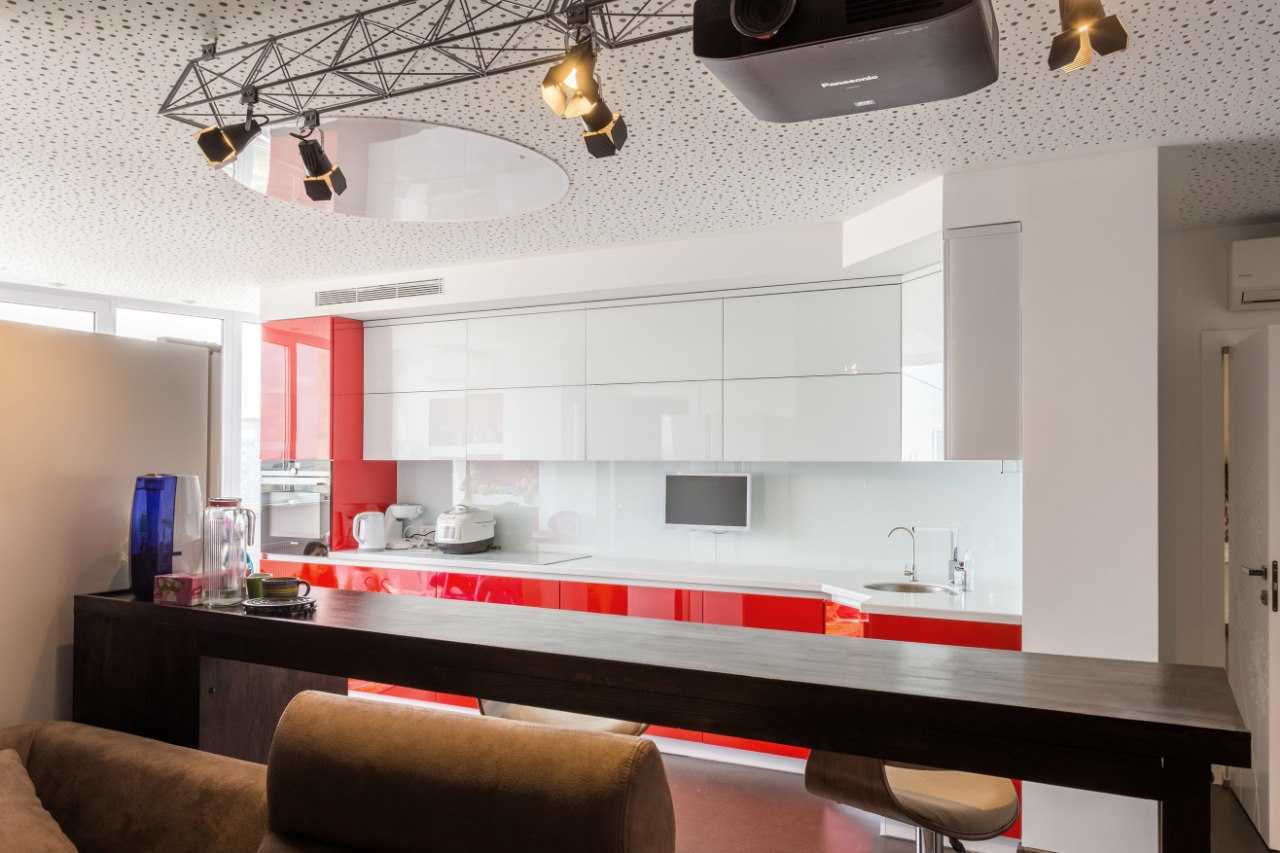 Продажа 3-комнатной квартиры 85 м², Ушинского ул., 14Б