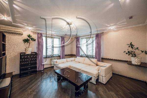 Продаж 2-кімнатної квартири 74 м², Академіка Єфремова вул., 19