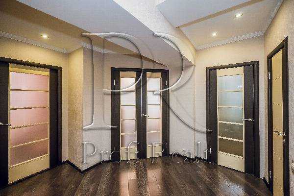 Продаж 2-кімнатної квартири 74 м², Академіка Єфремова вул., 19