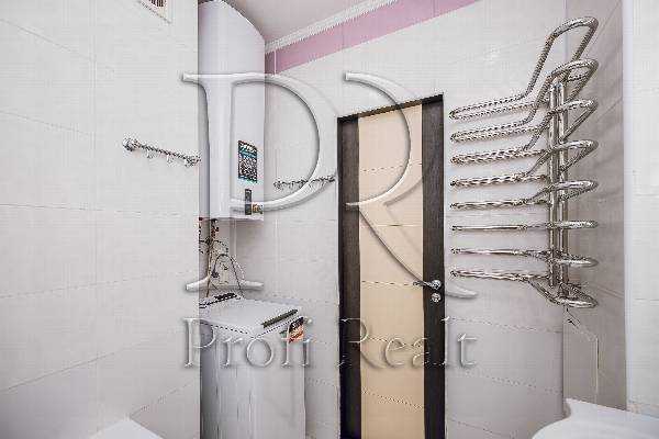 Продаж 2-кімнатної квартири 74 м², Академіка Єфремова вул., 19