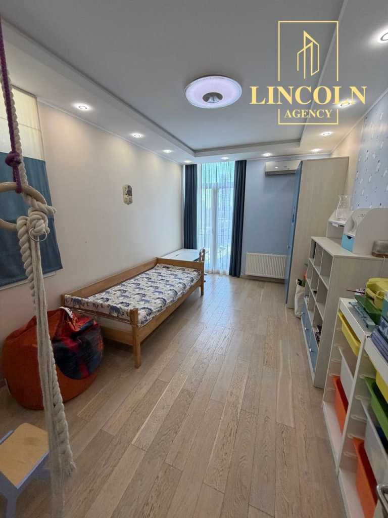 Продажа 3-комнатной квартиры 83 м², Регенераторная ул., 4, КОРПУС 6