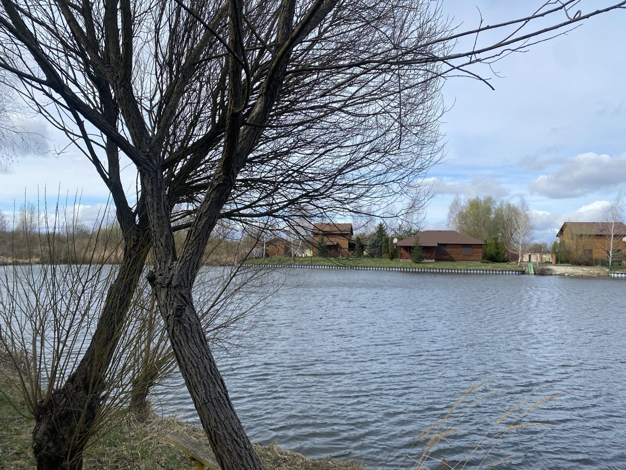 Продаж ділянки під індивідуальне житлове будівництво 42 соток