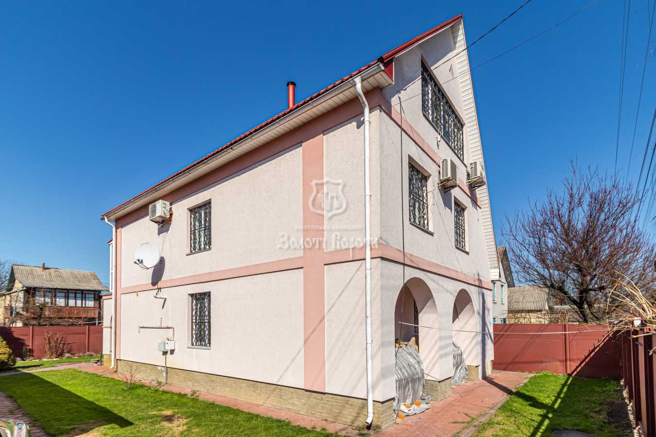 Продаж будинку 173 м², Садова вул., 3/1