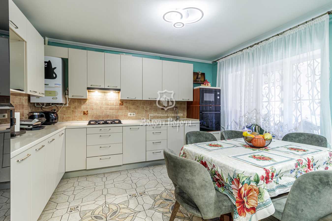 Продаж будинку 173 м², Садова вул., 3/1