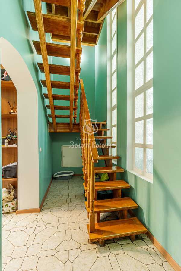 Продаж будинку 173 м², Садова вул., 3/1