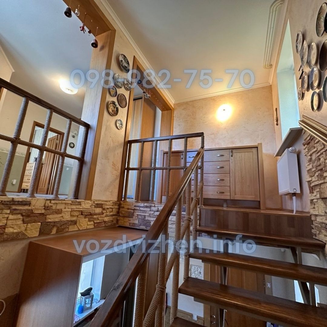 Продажа дома 200 м², Митрополита Владимира Сабодана ул.