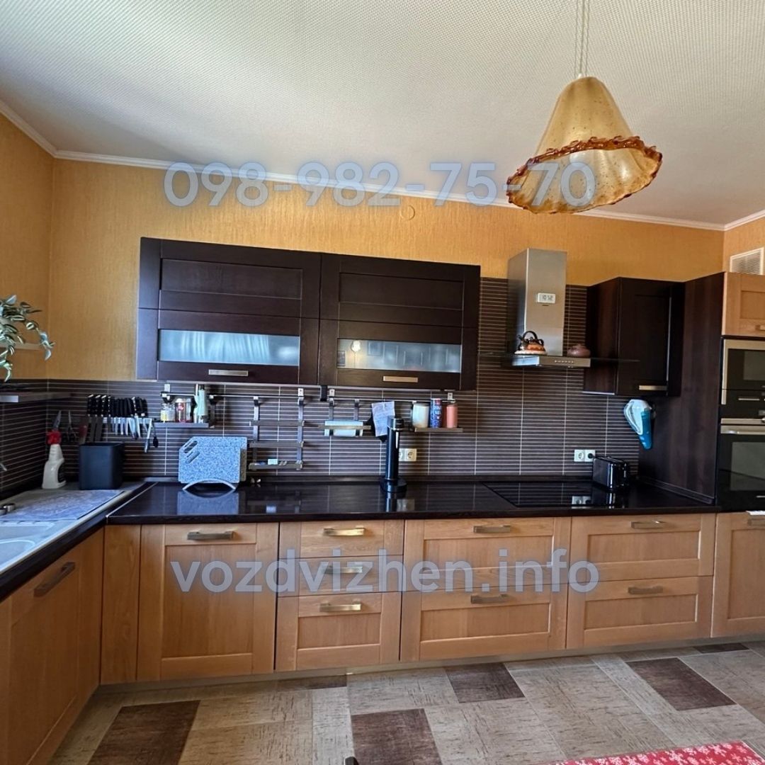 Продажа дома 200 м², Митрополита Владимира Сабодана ул.