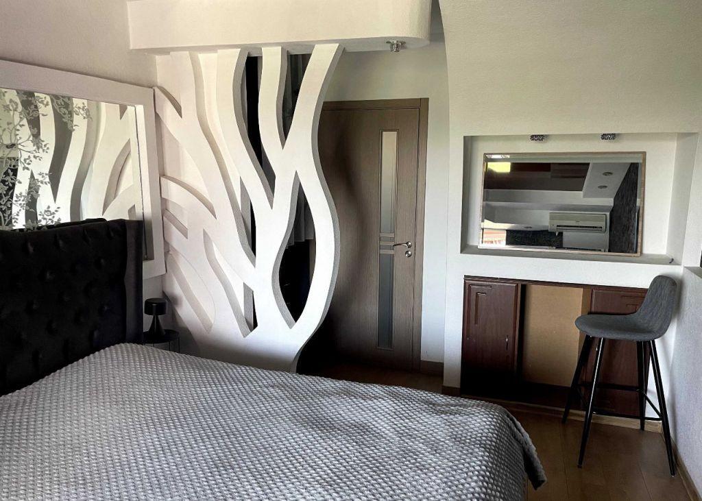 Продажа 3-комнатной квартиры 66 м², Героев Сталинграда ул.