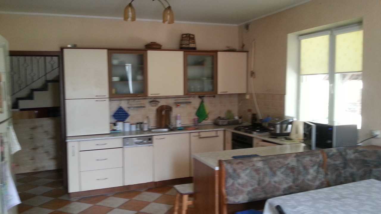 Продаж будинку 202 м²