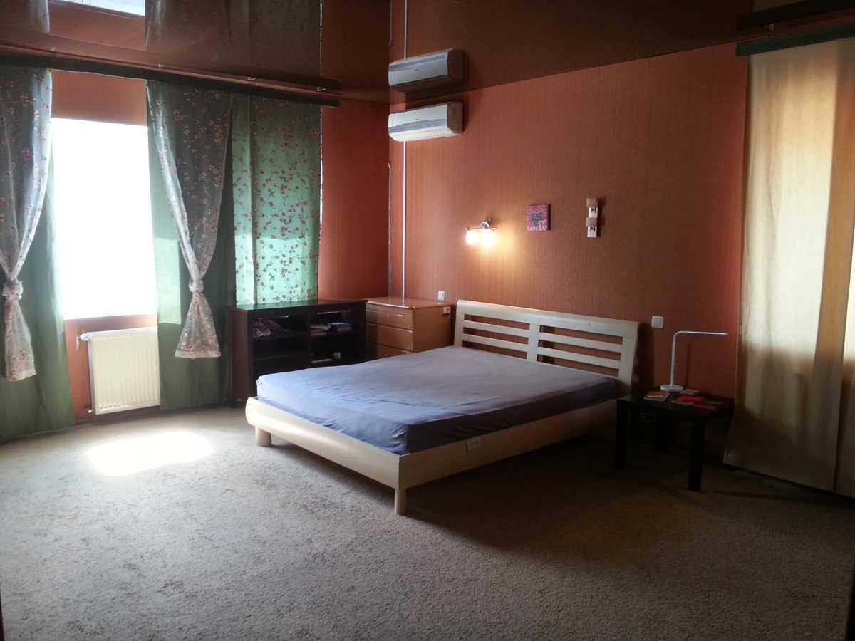 Продаж будинку 202 м²